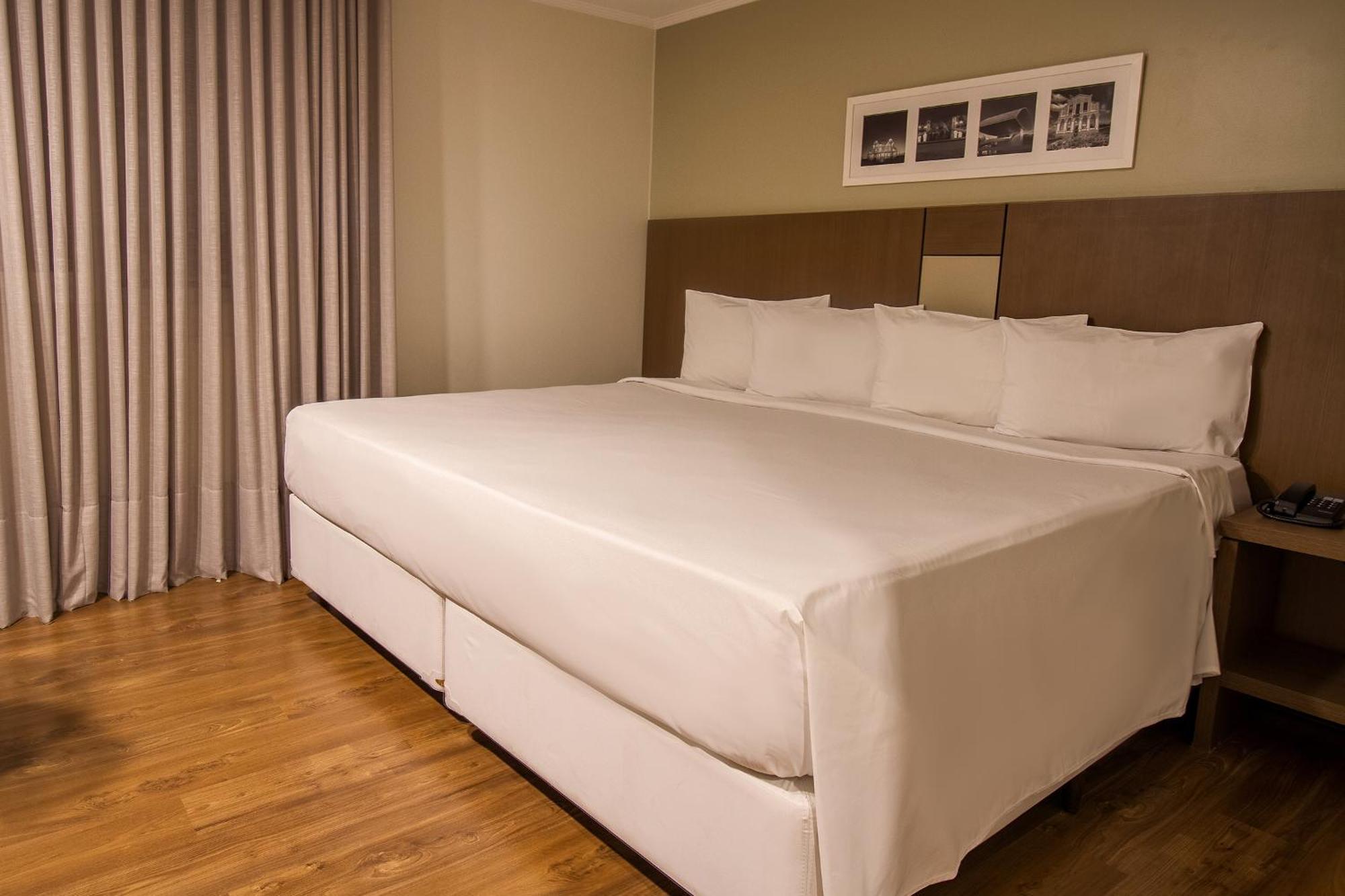 Hotel Deville Curitiba Dış mekan fotoğraf