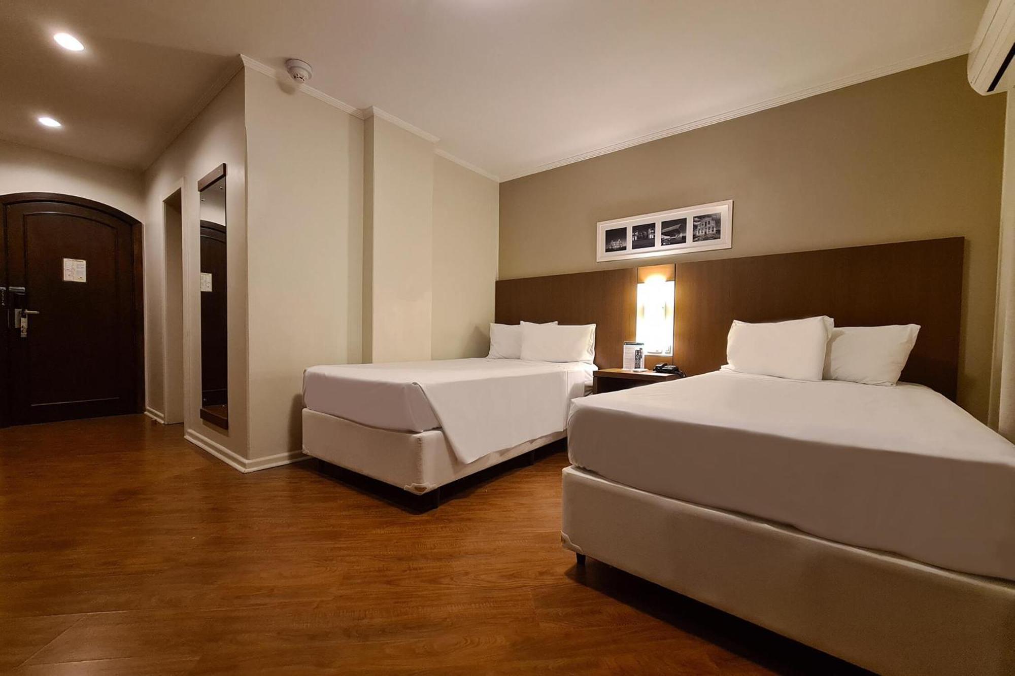 Hotel Deville Curitiba Dış mekan fotoğraf